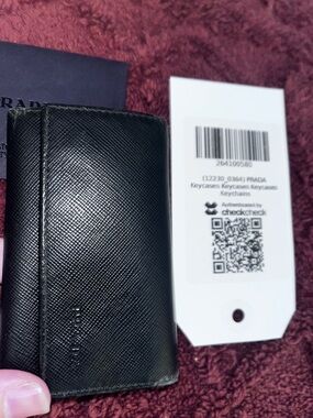 Prada Black Saffiano Leather Key Holder with Logo Emboss